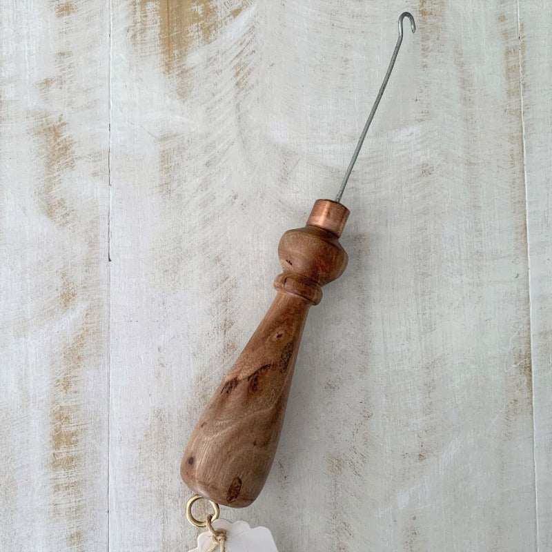 Collombatti naturals spinning wheel threading hook 49