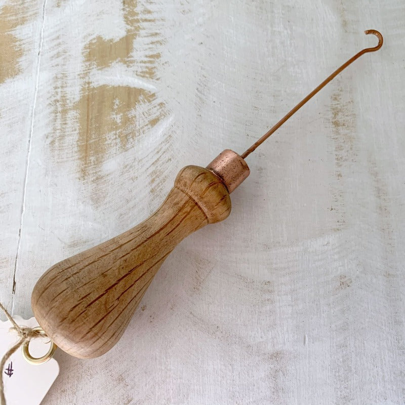 Collombatti naturals spinning wheel threading hook 50