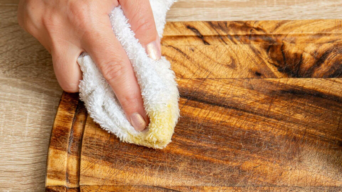 Collombatti Naturals blog on 5 reasons to use beeswax wood polish on assorted wooden kitchen items