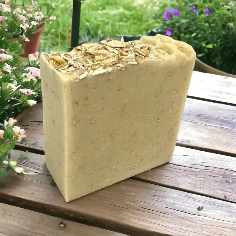 Collombatti Naturals honey and goats milk soap with oats